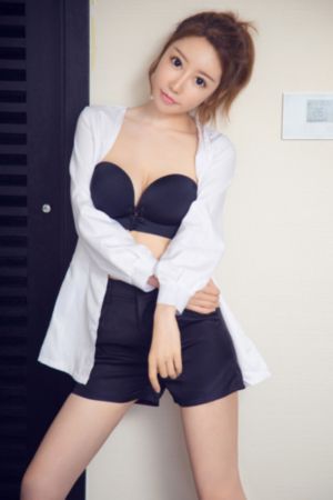 年轻的妈妈