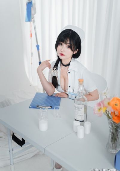 抓住稻草的野兽