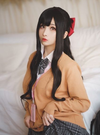 漂亮的保母