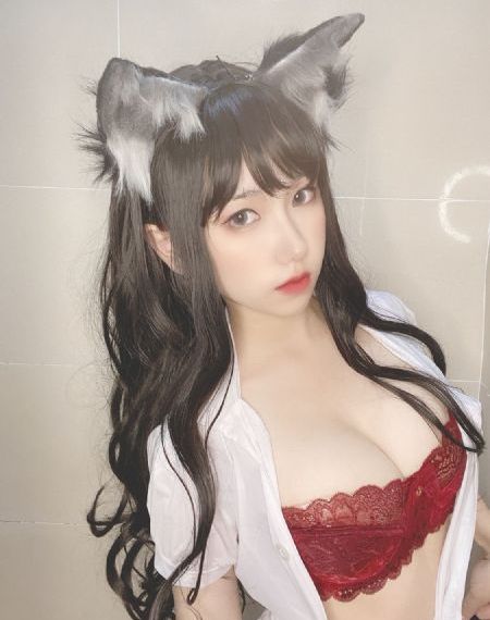 年轻母亲免费