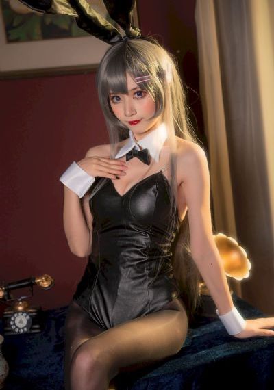 美女翘臀少妇啪啪呻吟流水软件
