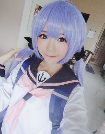 26岁女高中生动漫