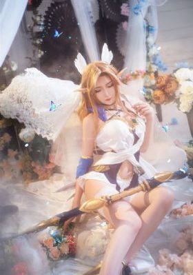 迪拜的女孩在线