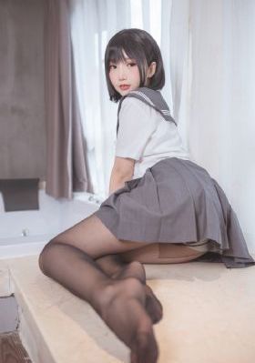 《卿本佳人》未删减版在线观看