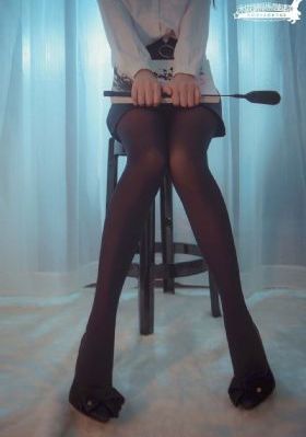 惩罚女仆夹震蛋器憋尿视频